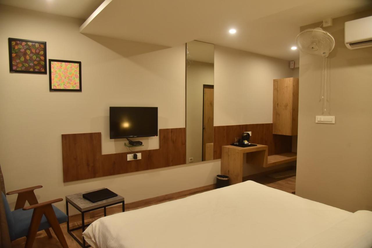 The Oaks Comforts Hubli Exteriér fotografie