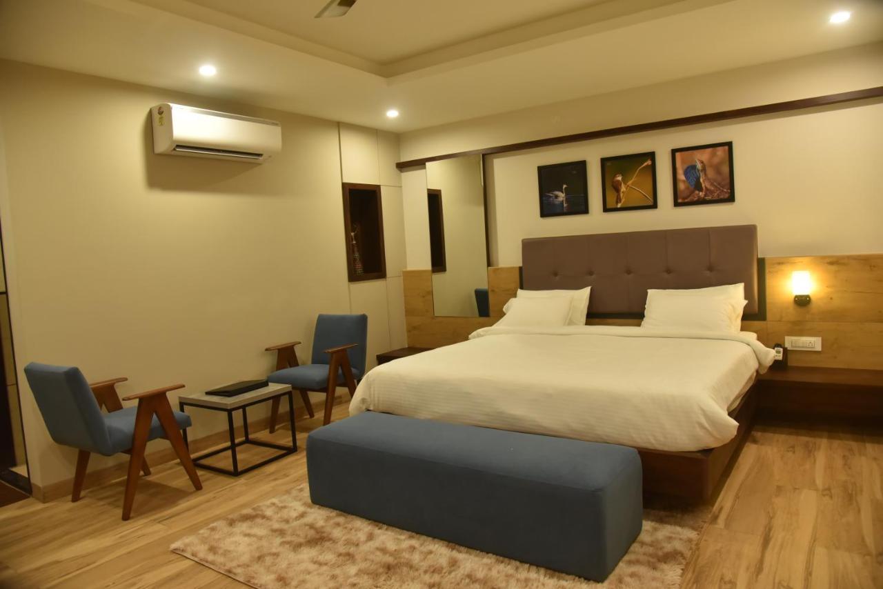 The Oaks Comforts Hubli Exteriér fotografie
